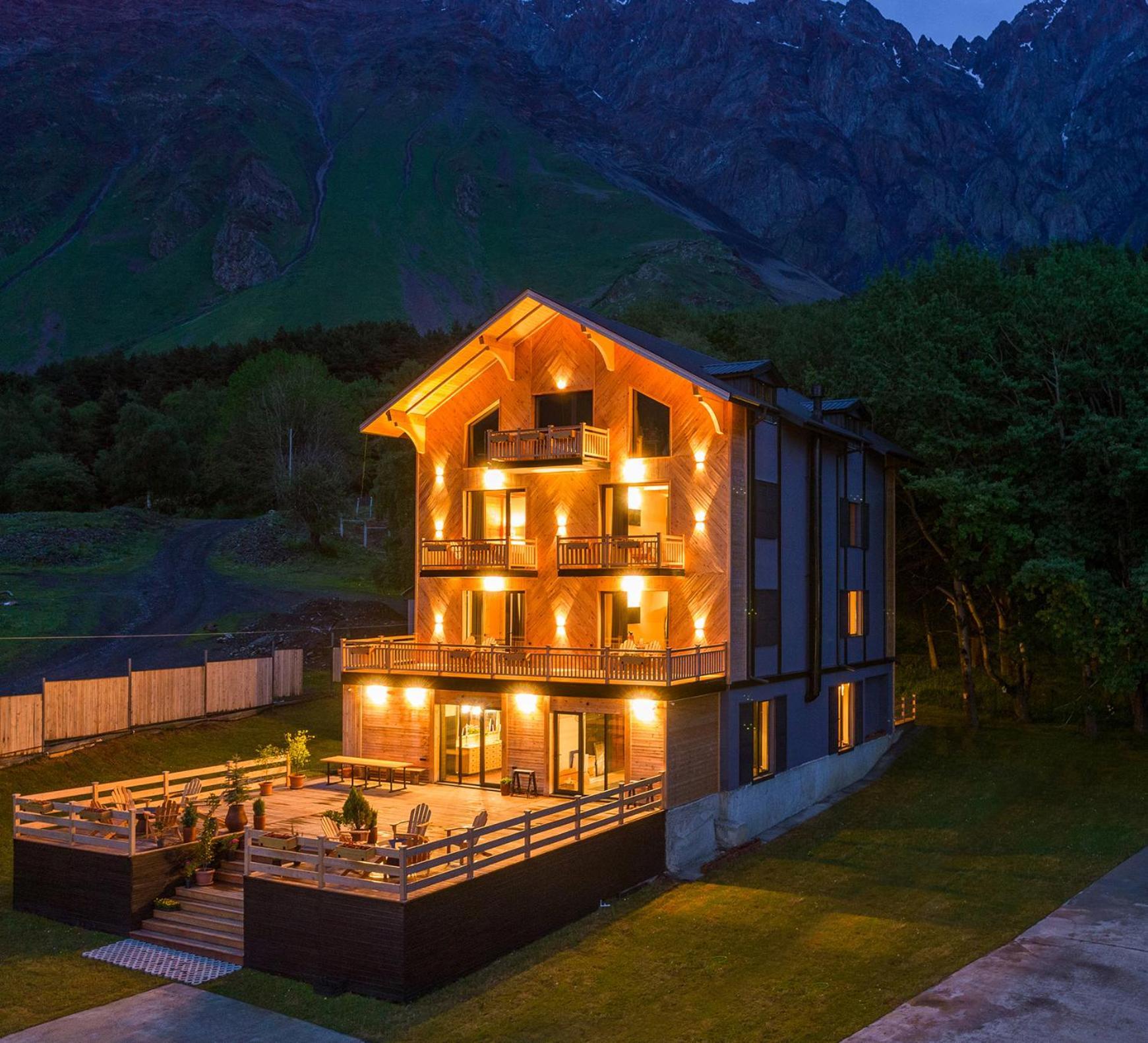 1740 Boutique Hotel Kazbegi Bagian luar foto