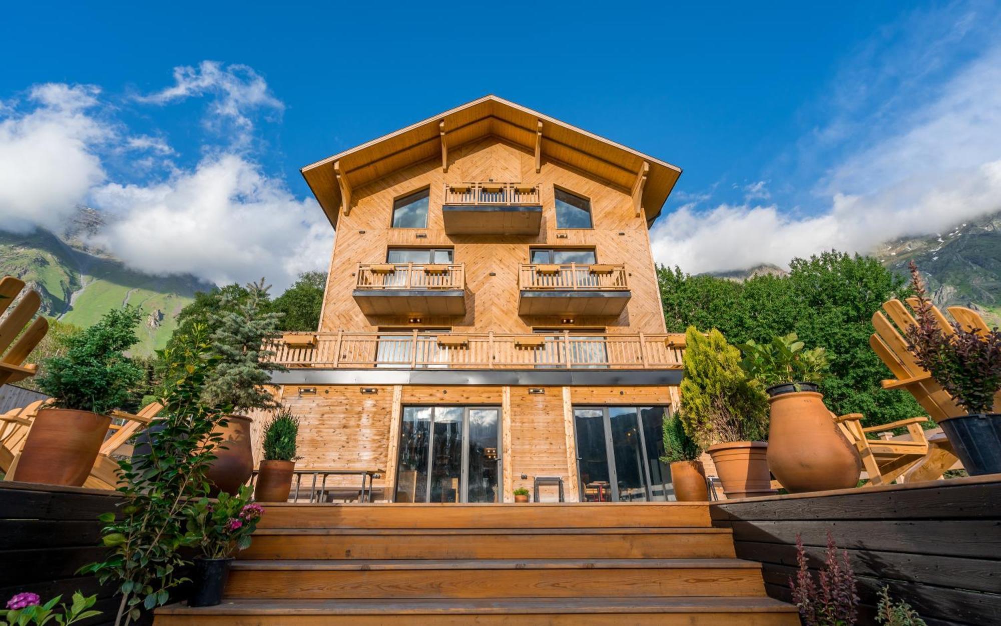 1740 Boutique Hotel Kazbegi Bagian luar foto