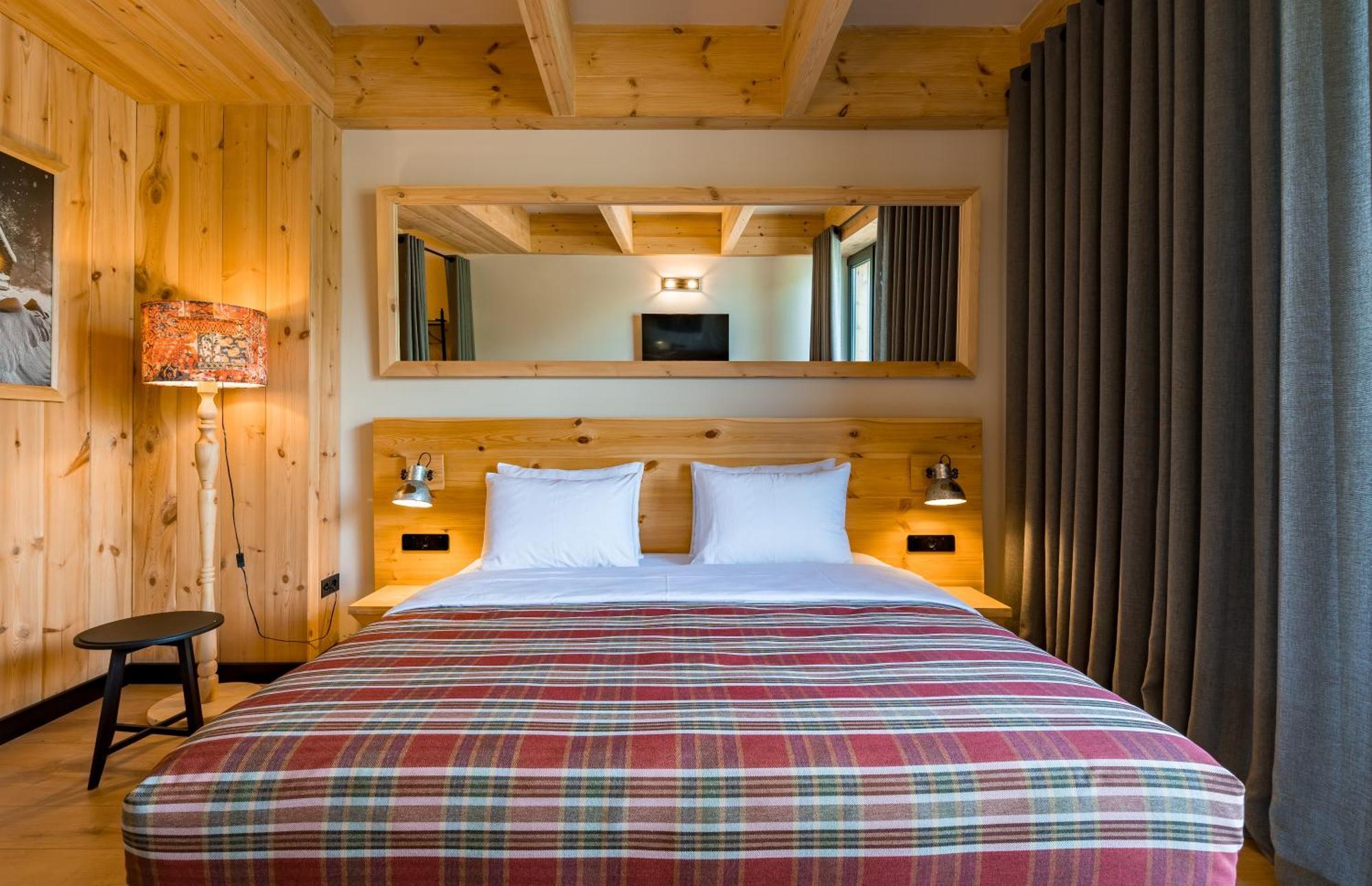1740 Boutique Hotel Kazbegi Bagian luar foto