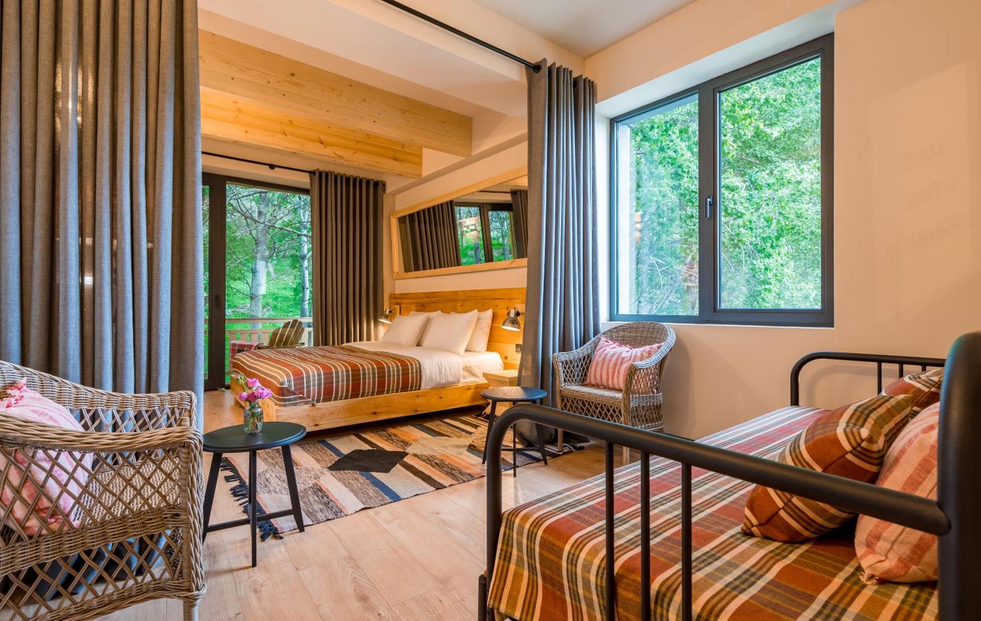 1740 Boutique Hotel Kazbegi Bagian luar foto